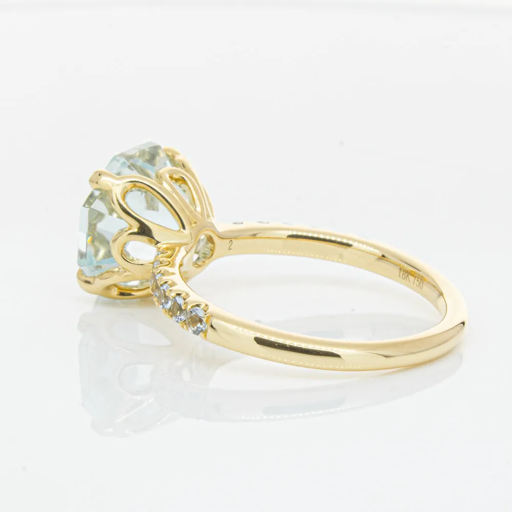18ct Yellow Gold Aquamarine Octavus Ring