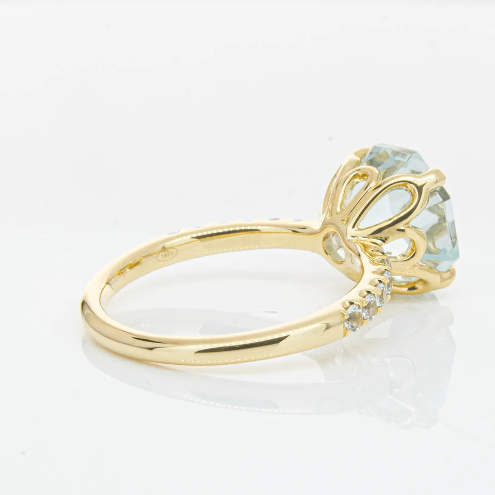 18ct Yellow Gold Aquamarine Octavus Ring
