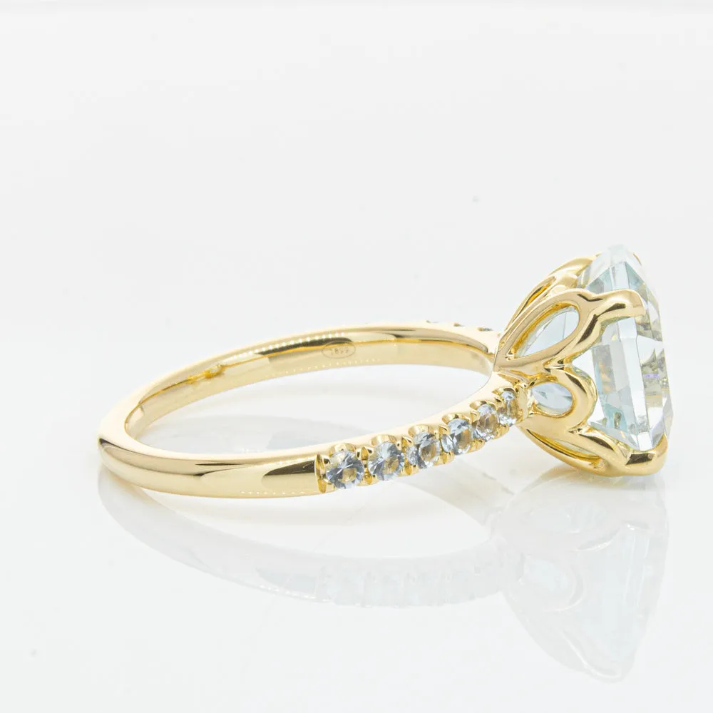 18ct Yellow Gold Aquamarine Octavus Ring