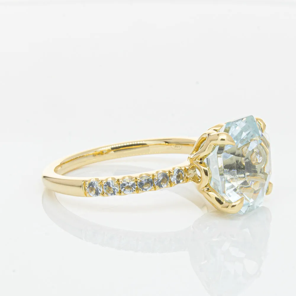 18ct Yellow Gold Aquamarine Octavus Ring