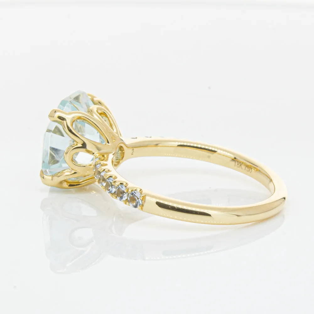 18ct Yellow Gold Aquamarine Octavus Ring