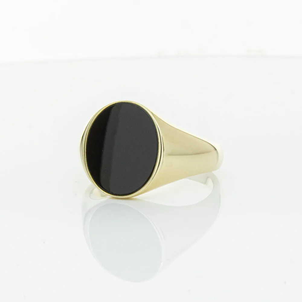 9ct Yellow Gold Oval Onyx Signet Ring