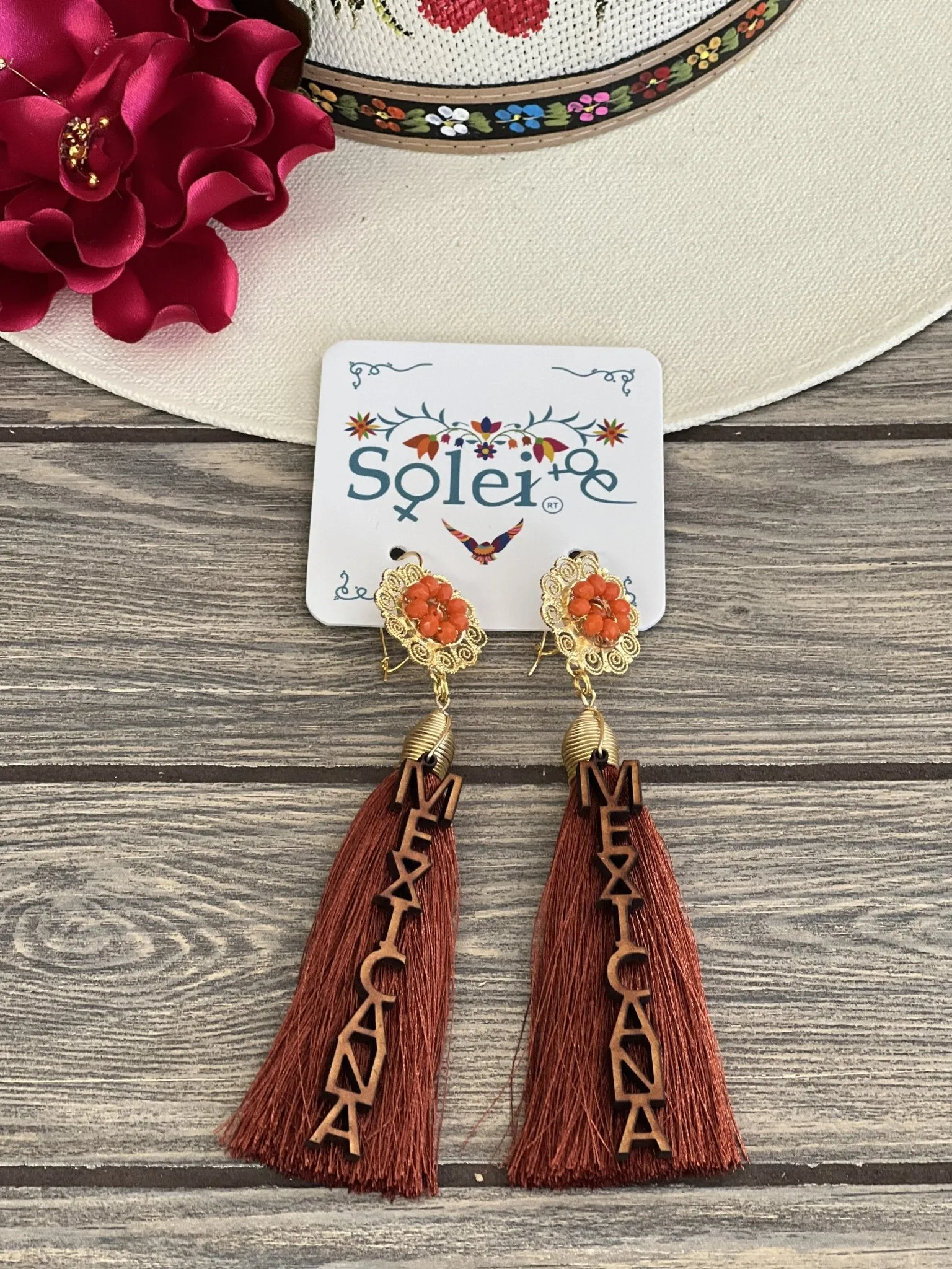 Aretes Floral Mexicana.