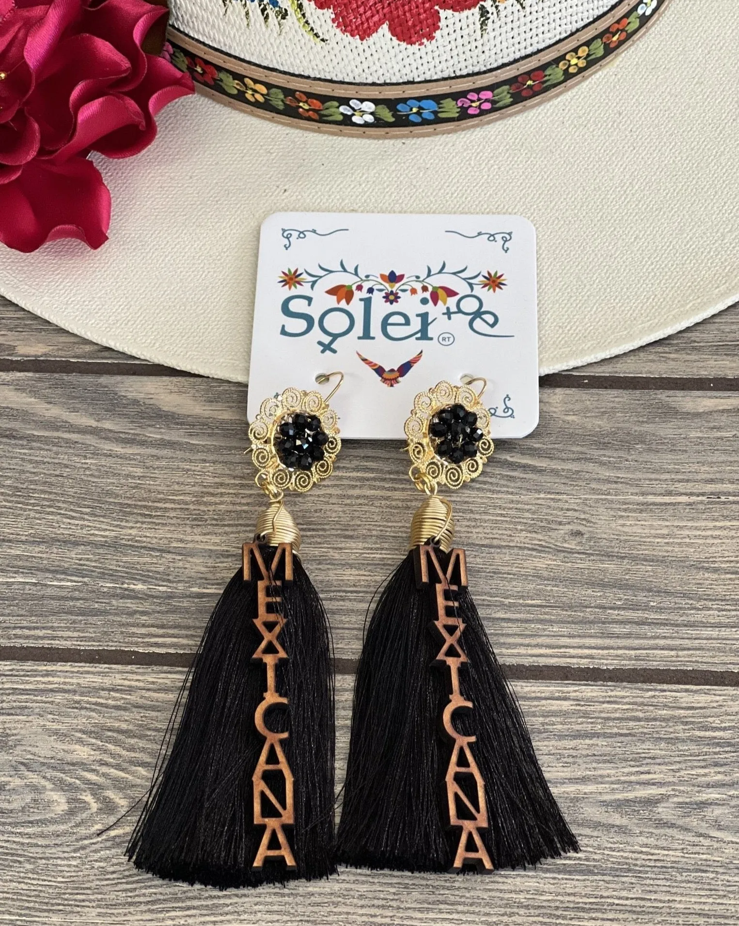 Aretes Floral Mexicana.