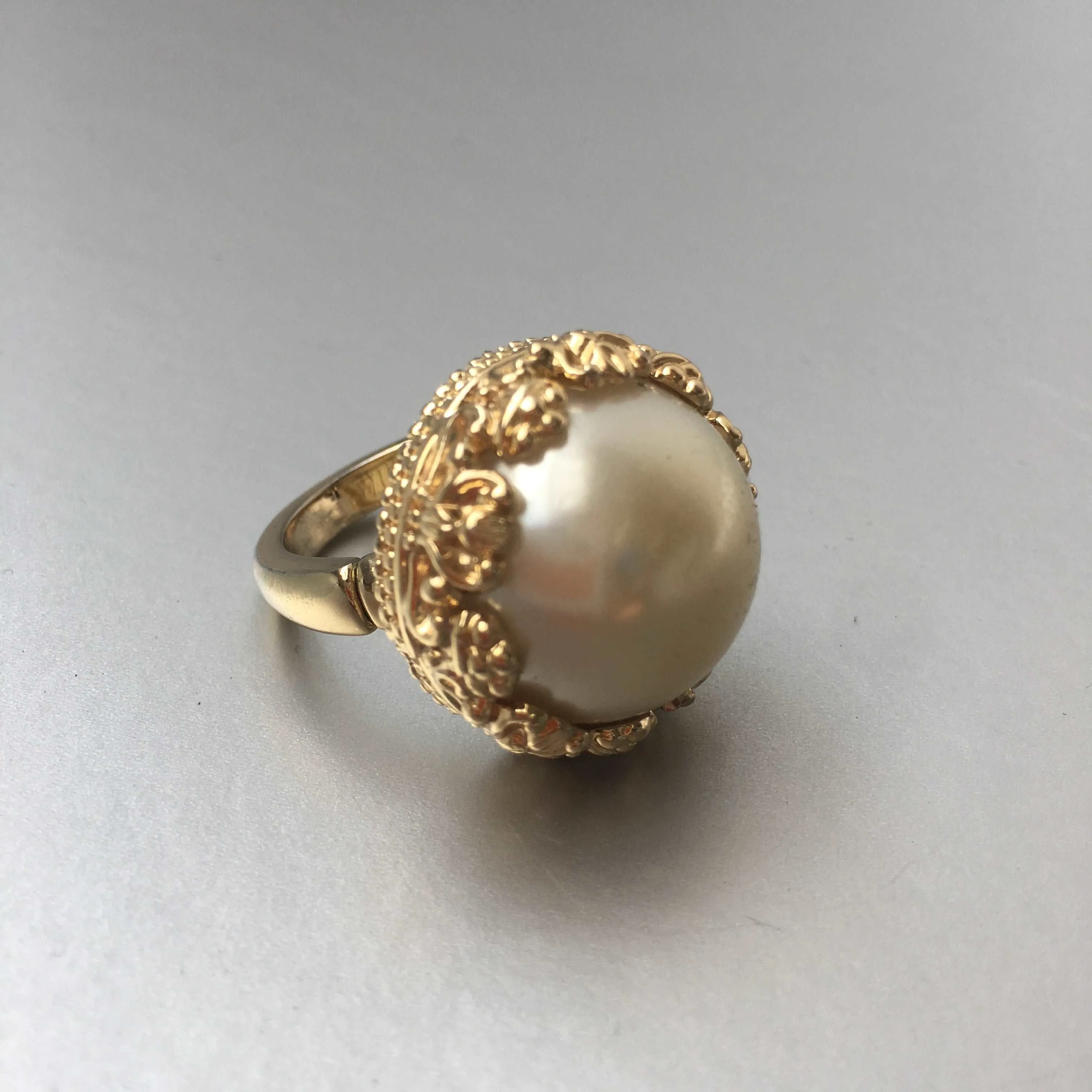 Big Pearl Bead Cocktail Ring - Classic Elegance with a Contemporary Twist