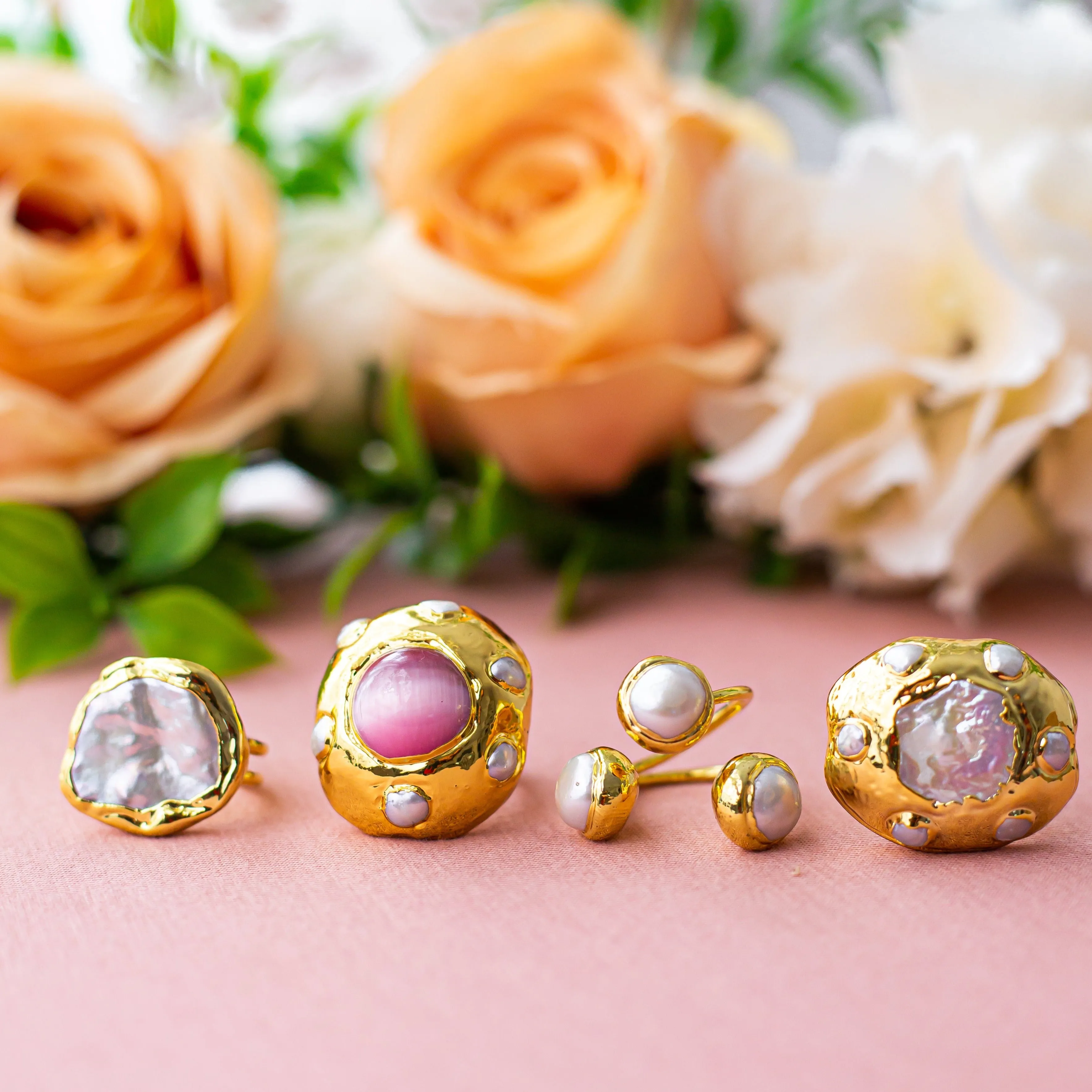 Ishya Ring White