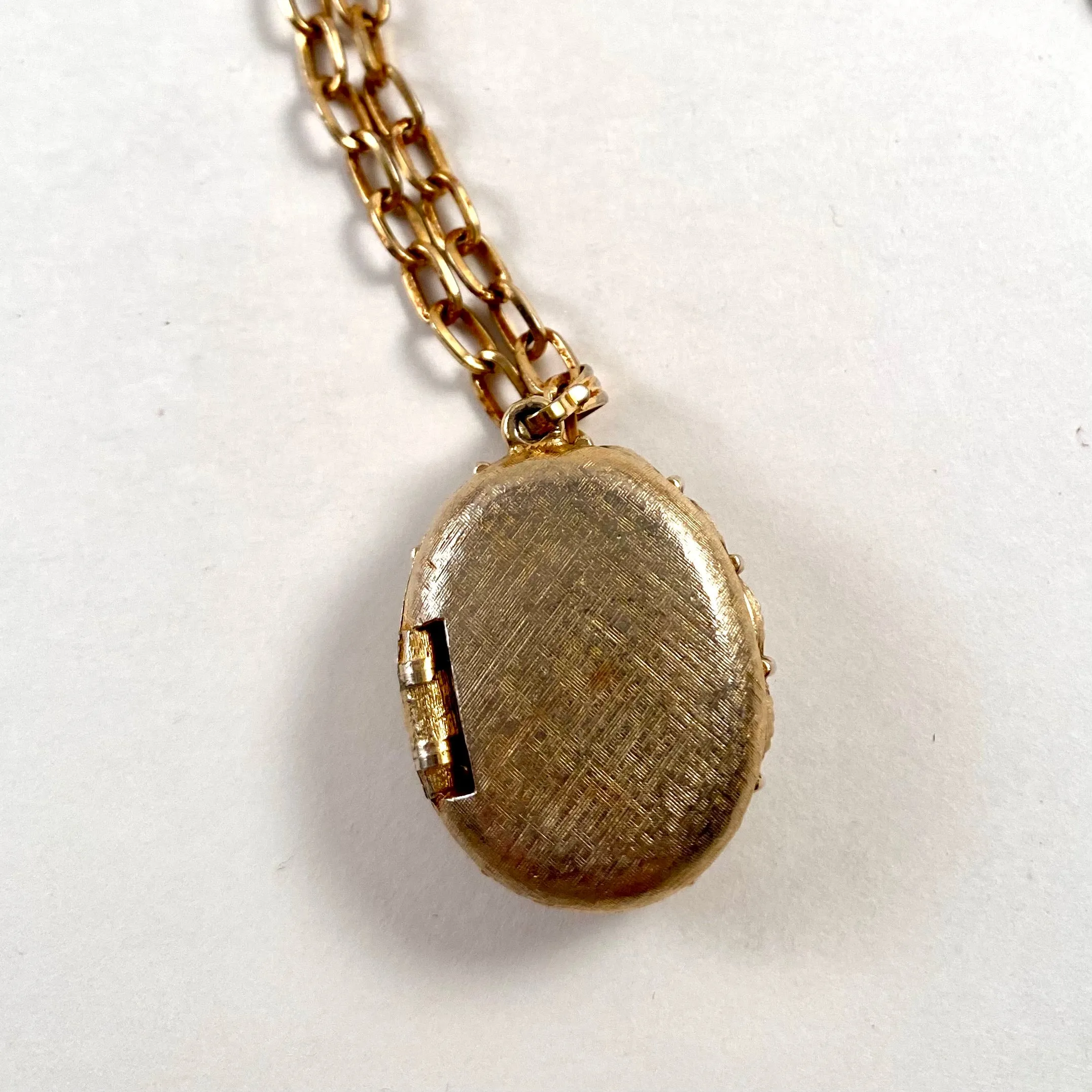 Late 60s/ Early 70s Luzier Solid Perfume Locket Necklace