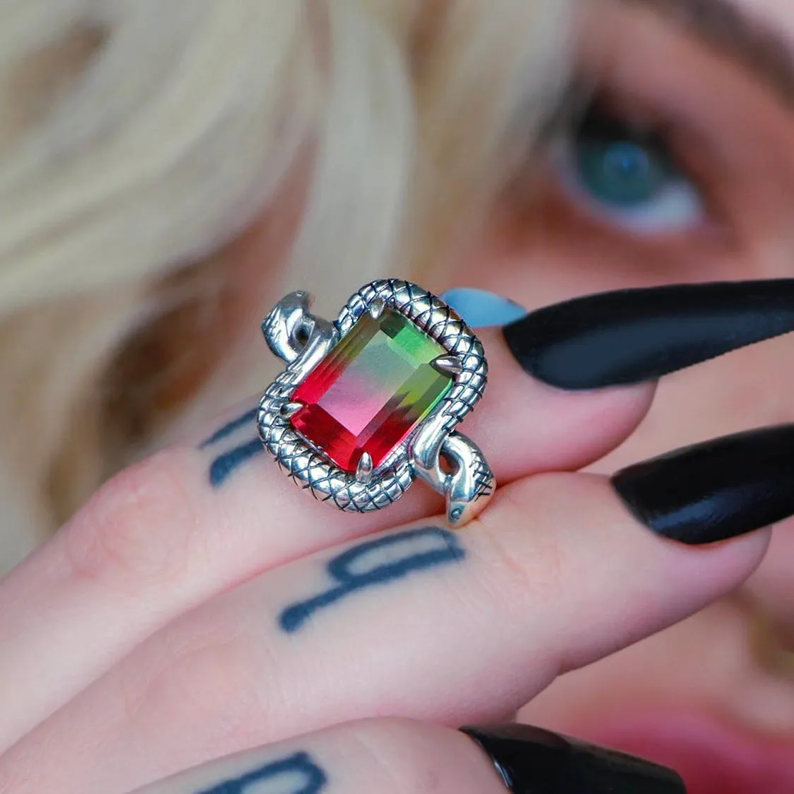 MALICE. Tourmaline CZ Coiled Snake Cocktail Ring - Silver