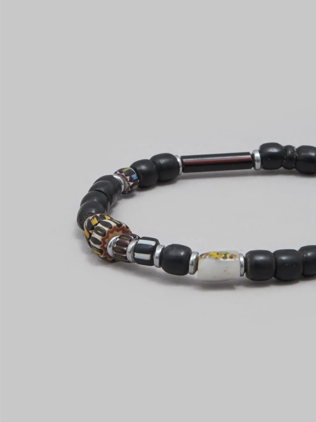 Mikia Trade Beads Bracelet Black Chevron