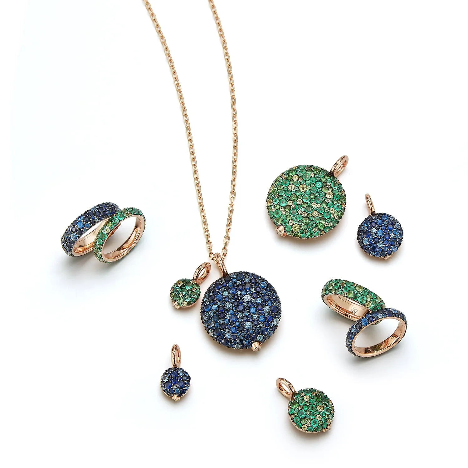 OC X WF 18K LARGE BLUE SAPPHIRE PEBBLE LOCKET