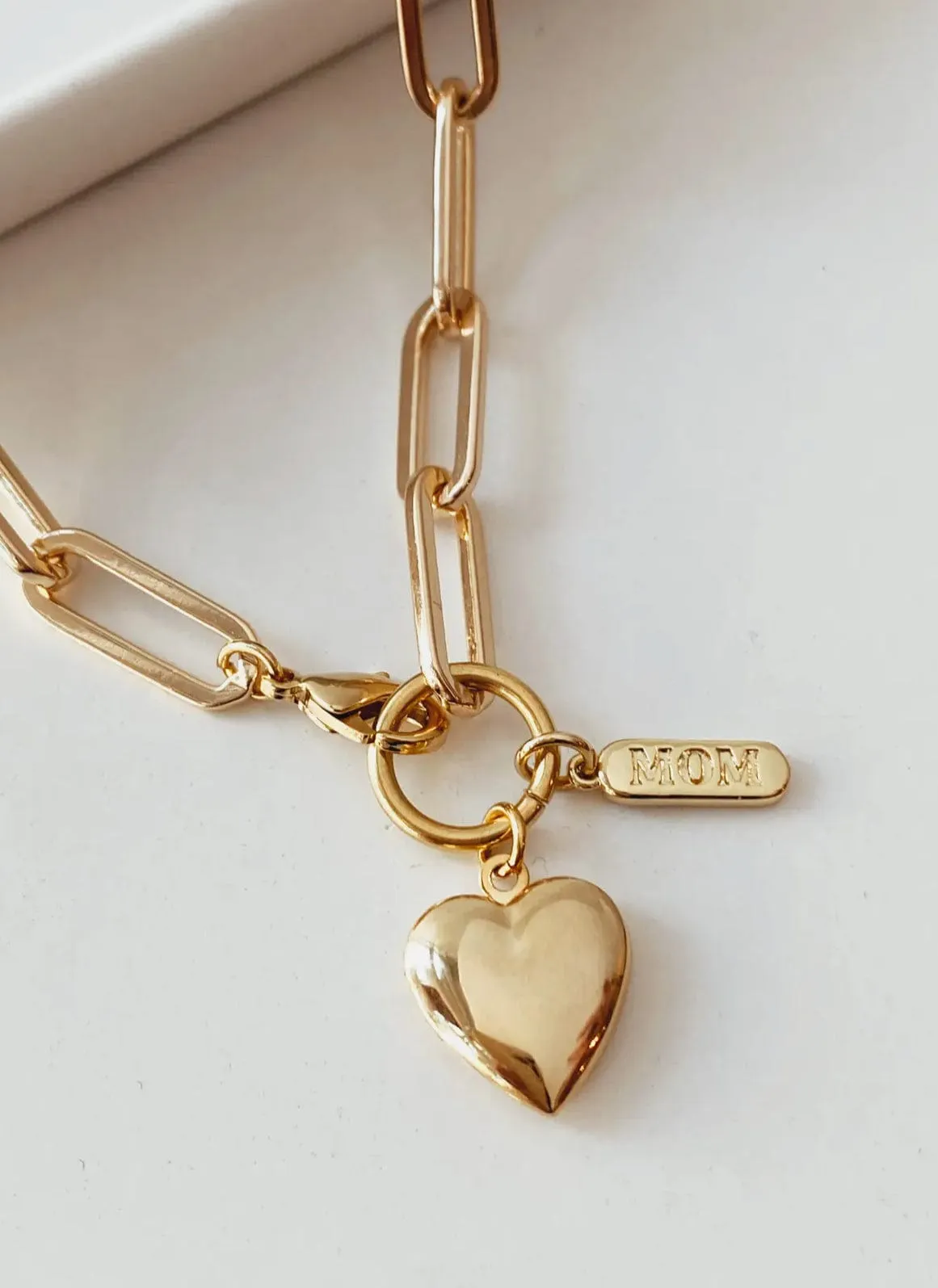 Océanne - Heart Locket 'Mom' Necklace