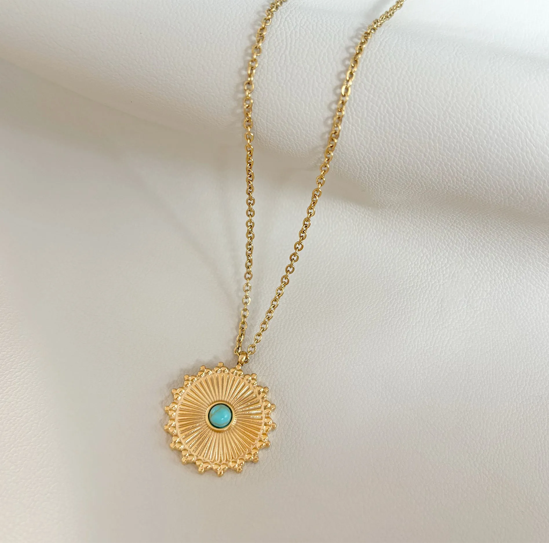 SASHA GOLD TURQUOISE SUN  PENDANT NECKLACE
