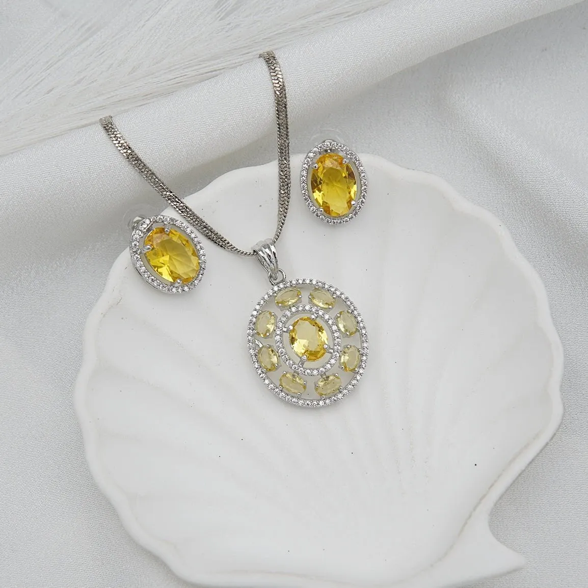 Silver Cubic Zirconia Pendant Set