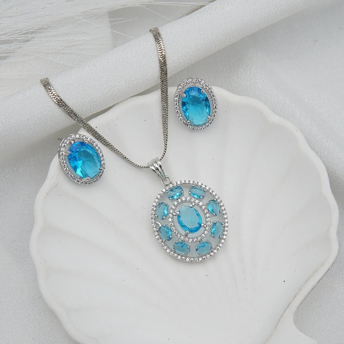Silver Cubic Zirconia Pendant Set