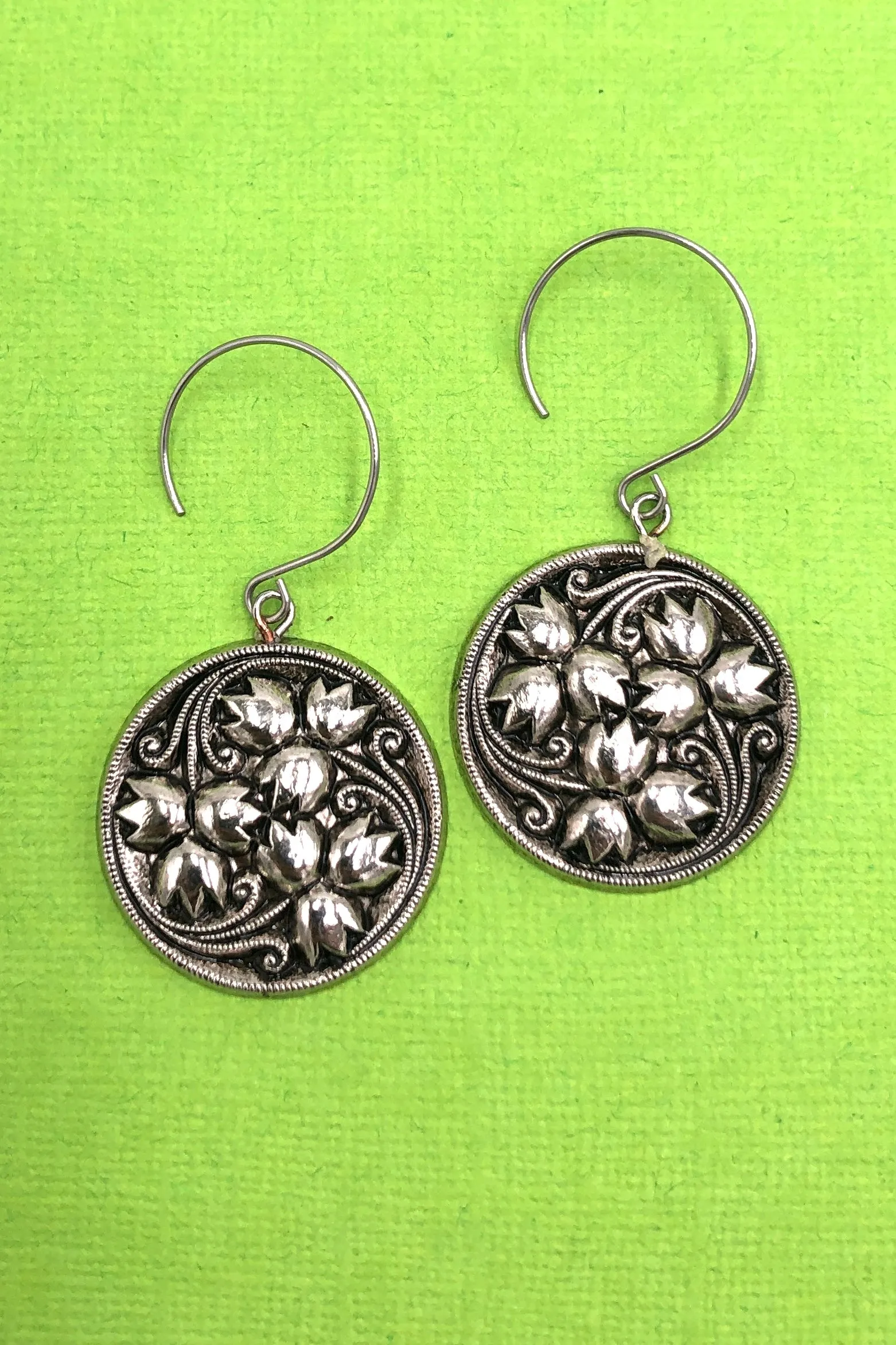 Sweet Pea Earrings