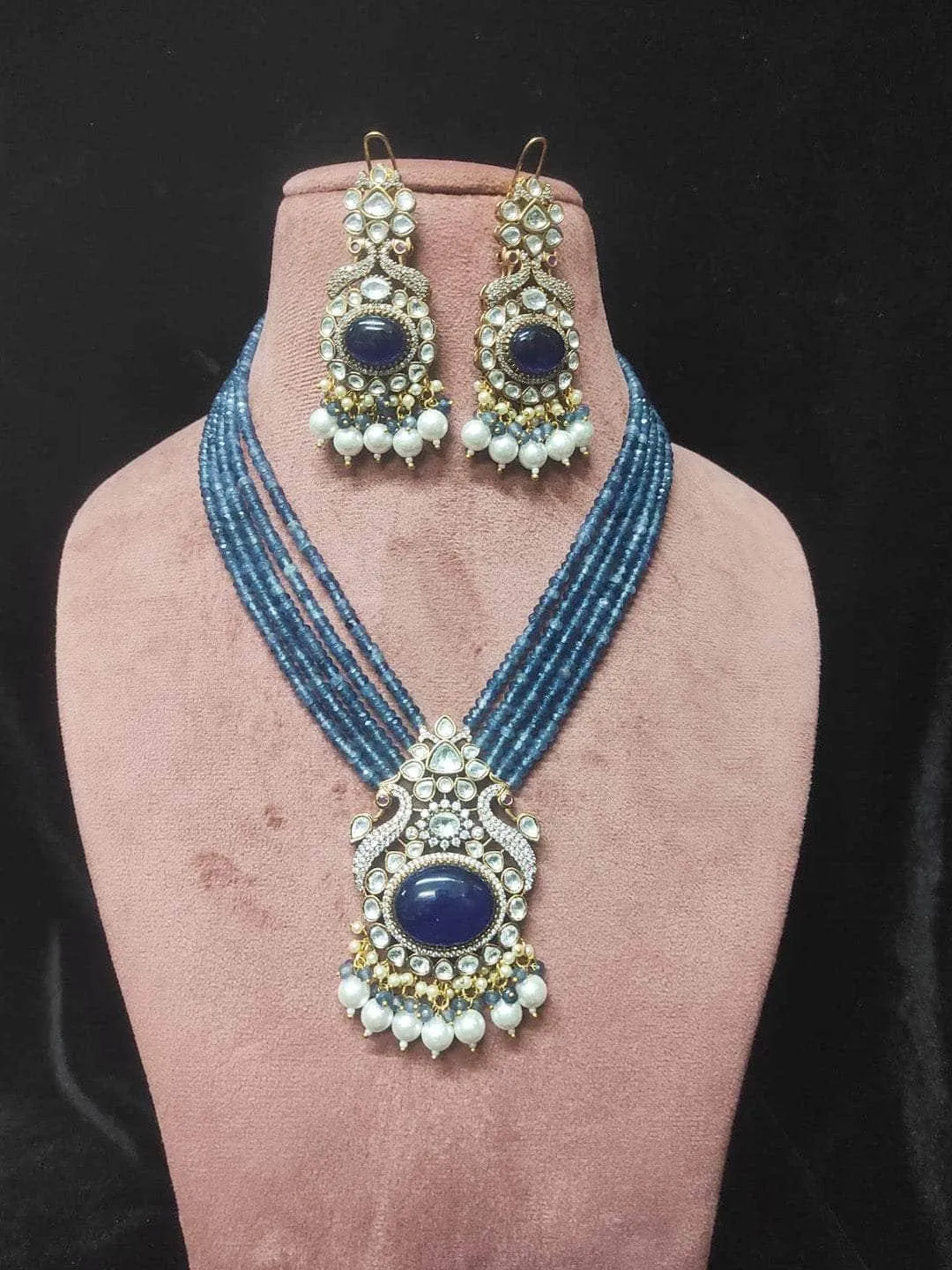Victorian Finish Long Peacock Design Uncut Necklace Set