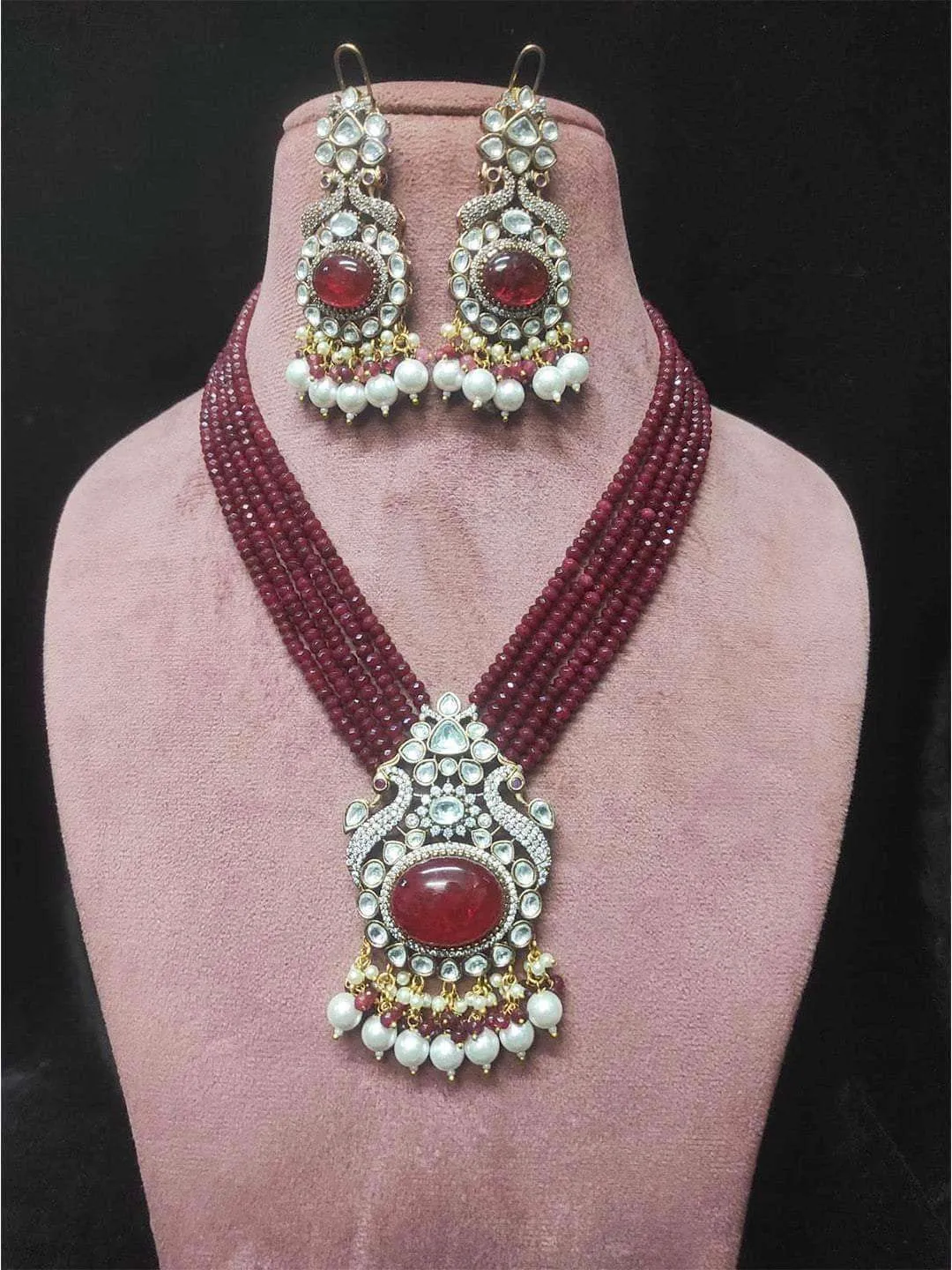 Victorian Finish Long Peacock Design Uncut Necklace Set