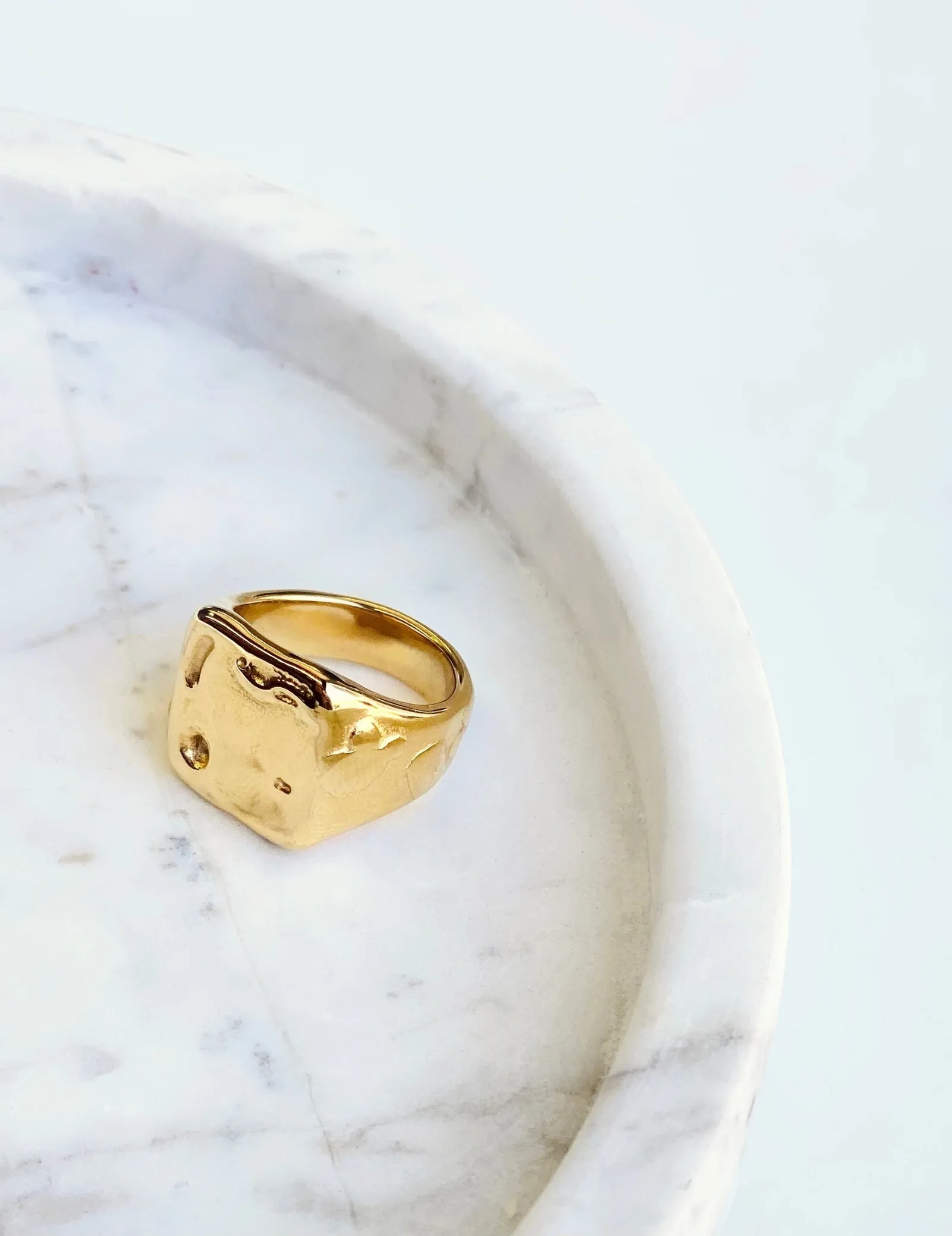 Zenon Ring